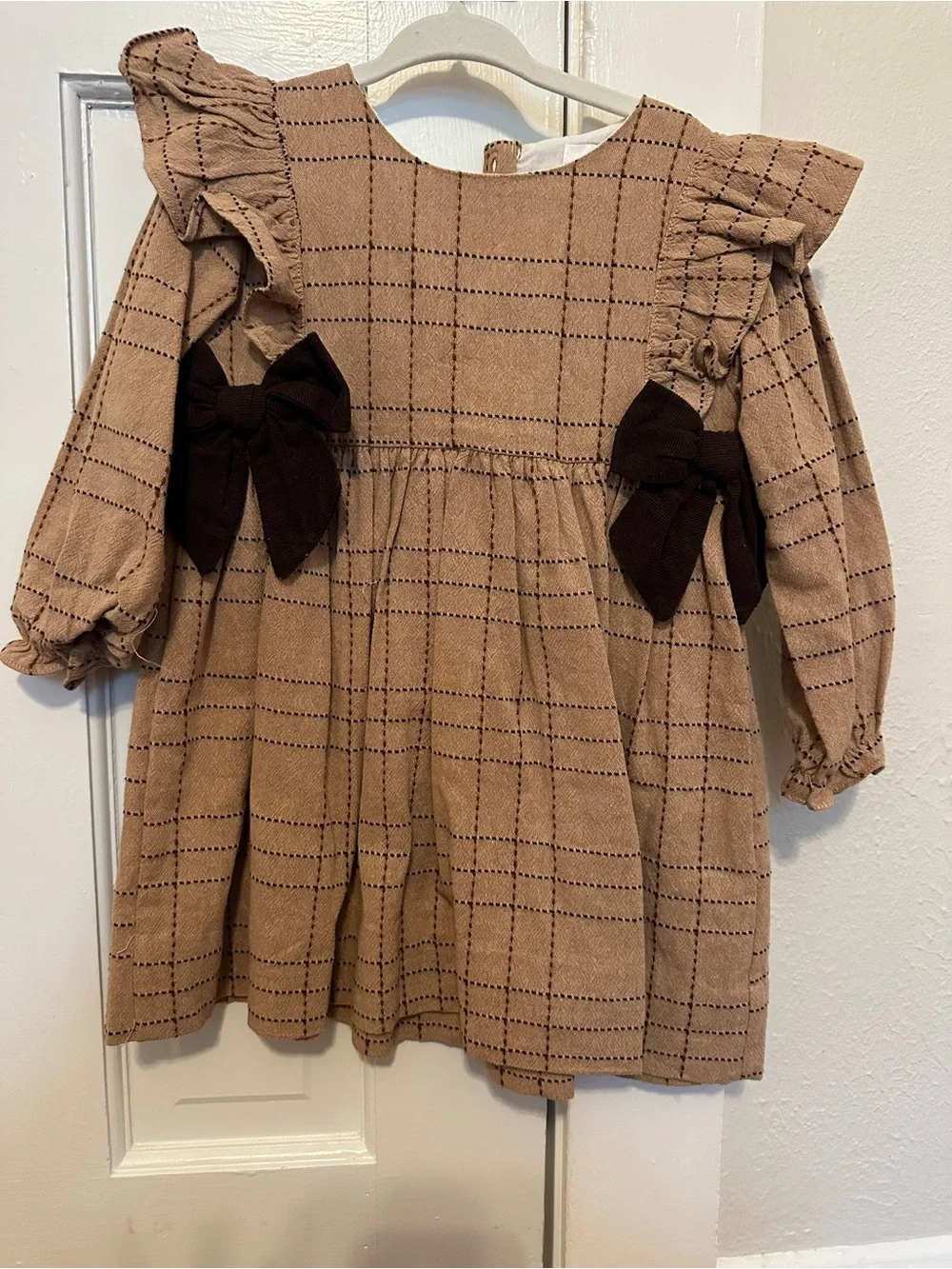Girls' 2T Plaid Long-Sleeve Dress with Bow Accents - Tan